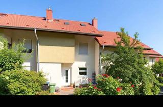 Haus kaufen in 55286 Wörrstadt, Keine zusätzliche Provision für Käufer! Mittelhaus mit neuer Dacheindeckung und guter Energiebilanz.