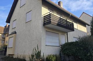 Einfamilienhaus kaufen in 74235 Erlenbach, Zweifamilienhaus in Erlenbach: Bezugsfrei in familienfreundlicher Lage