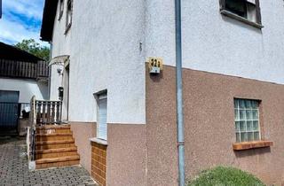 Einfamilienhaus kaufen in 66793 Saarwellingen, Saarwellingen - Charmantes Einfamilienhaus