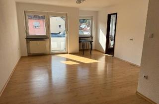 Wohnung kaufen in 87600 Kaufbeuren, Kaufbeuren - Sonniges Single Wohnung Stellplatz Balkon möbliert
