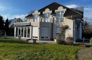 Villa kaufen in 32139 Spenge, Spenge - Großzügige Villa mit weitläufigem Garten mitten im Grünen