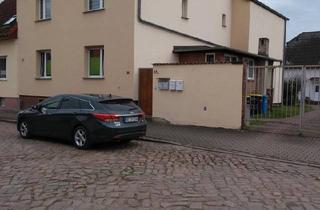 Haus kaufen in 06846 Dessau-Roßlau, Dessau-Roßlau - Zweifamilienhaus in Ruhiger Vorortlage von Dessau