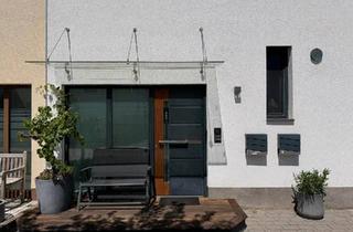 Haus kaufen in 79232 March, March - Maisonette Wohnung mit Hauscharakter und Garten