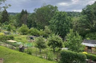 Wohnung kaufen in 73730 Esslingen am Neckar, Sonnige 3 Zimmer Wohnung mit 2 Balkonen und Blick ins Grüne