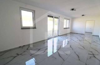 Wohnung kaufen in Siedlung Vier Morgen 2G, 74921 Helmstadt-Bargen, Moderne Erdgeschosswohnung mit exklusiver Ausstattung und großem Garten
