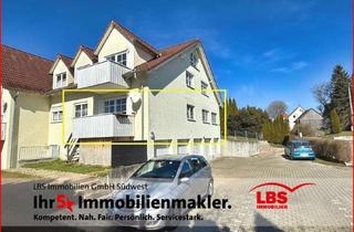 Wohnung kaufen in 78355 Hohenfels, Gepflegte 3-Zimmer-Wohnung mit neuwertiger Einbauküche, Balkon + Garage