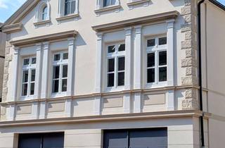 Wohnung mieten in Münsterstrasse 19, 33330 Gütersloh, Moderne, hochwertig ausgestattete Altbauwohnung mit 80 qm² Dachterrasse im Zentrum von Gütersloh