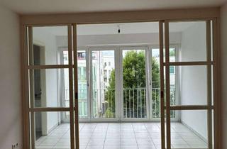 Wohnung mieten in Parksiedlung Spruch 80, 12349 Buckow, Ab sofort! Helle 2-Zimmer Wohnung mit Balkon im 2. OG in Berlin