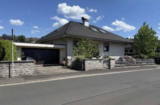 Haus kaufen in 63808 Haibach, Walmdachbungalow mit schönem Garten in Bestlage