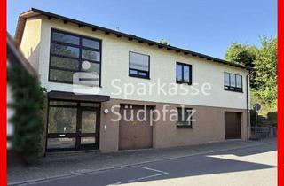 Haus kaufen in 76831 Billigheim-Ingenheim, EFH mit zwei Garagen und schönem Gartenbereich
