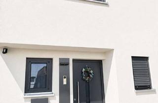 Doppelhaushälfte kaufen in 71711 Steinheim, Viel Platz für den Alltag: Doppelhaushälfte in Steinheim an der Murr