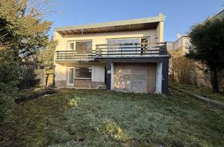 Haus kaufen in Schauinsland 36, 61479 Glashütten, Sanierungsobjekt mit Weitblick – Bungalow in begehrter Wohnlage von Glashütten
