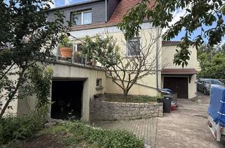 Doppelhaushälfte kaufen in 99610 Sömmerda, Doppelhaushälfte mit schönen Garten.