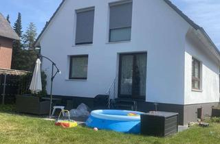Haus mieten in 21217 Seevetal, Gemütliches Einfamilienhaus mit Kamin, großem Garten & 3 Stellplätzen in Seevetal (Nähe Meckelfeld/H