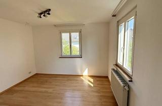 Haus mieten in 73730 Esslingen, 6-Zimmer-Doppelhaushälfte in der Oberesslinger Gartenstadt - ideal für Familien