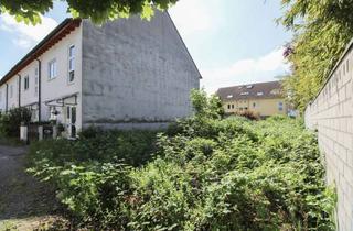 Grundstück zu kaufen in 67071 Ruchheim, Ihr Bauplatz in Ruchheim – inklusive zwei Bestandsgaragen