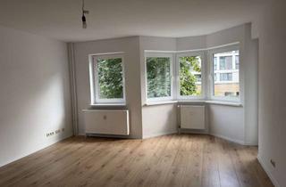 Wohnung kaufen in 12051 Neukölln, 3 Zimmer mit Balkon in Neukölln Rixdorf