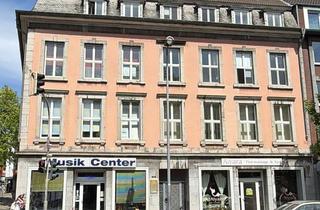 Wohnung mieten in 52062 Aachen, 3 Zimmer + Küche + Bad und Gäste-WC - Kernsaniert und neu möbliert - WG Geeignet!