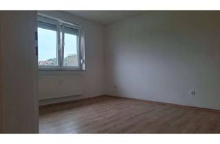 Wohnung mieten in Pilgramsreuth 98, 95111 Rehau, Alltagstaugliche 3 Zimmer in Rehau mit Balkon