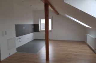Wohnung mieten in Jahnstr. 10, 76889 Barbelroth, Attraktive und sanierte 2,5-Raum-Dachgeschosswohnung mit gehobener Innenausstattung in Barbelroth