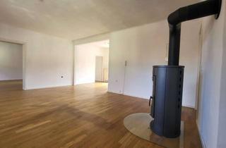 Wohnung mieten in Keutel, 99976 Anrode, Großzügige 4-Zimmerwohnung mit Dachterrasse, Kamin und Gartenmitbenutzung