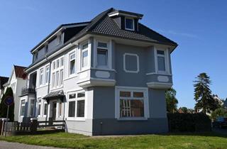 Wohnung mieten in Norderstr. 66, 25746 Heide, Zentrale Lage: Großzügige 5-Zimmer Altbauwohnung in Heide mit Garten, Stellplatz und Garage