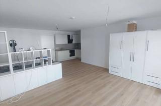 Wohnung mieten in Hauptstraße 16, 61389 Schmitten, Wohnen mit Charakter: 2-Zimmer-Wohnung in Schmitten