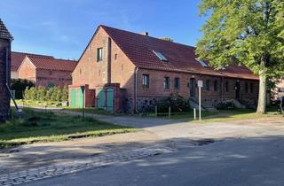 Wohnung mieten in Ernst-Thälmann-Straße, 16321 Bernau, Sanierte 2-Zimmer Wohnung im denkmalgeschützten Backsteinbau incl. Terrasse und kleinen Garten