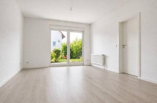 Wohnung mieten in Walkmühlenweg 61, 06449 Aschersleben, Erstbezug nach Komplettsanierung – Exklusive 2-Raum Wohnung mit Terrasse, Garten und Carport