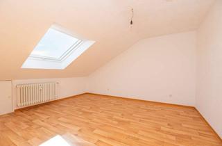 Wohnung mieten in Henri-Dunant-Straße 10, 64807 Dieburg, Helle 2-Zimmer-Dachgeschosswohnung mit separater Küche in zentraler Lage von Dieburg
