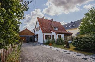 Einfamilienhaus kaufen in 82275 Emmering, Familienfreundliches Einfamilienhaus in ruhiger Lage mit großem Grundstück und viel Ausbaupotenzial.