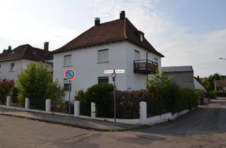 Einfamilienhaus kaufen in 74348 Lauffen, Charmantes Einfamilienhaus mit großem Potenzial in Lauffen am Neckar