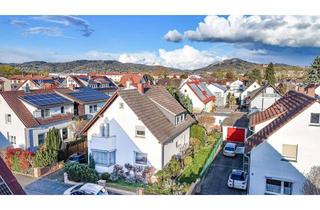 Haus kaufen in 69469 Weinheim, Familienglück mit Garten | Freistehendes Zweifamilienhaus in Weinheim