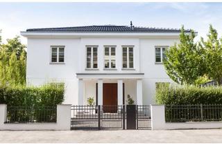 Grundstück zu kaufen in 82166 Gräfelfing, MÜNCHNER IG: Exklusives Grundstück zur Bebauung mit Villa, DH oder ZFH !