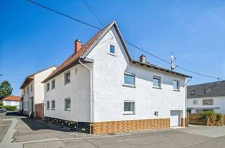 Einfamilienhaus kaufen in 35415 Pohlheim, Großzügiges Ein-/Zweifamilienhaus in zentraler Wohnlage von Pohlheim Holzheim
