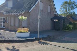 Haus kaufen in 47533 Kleve, Kleve - Haus mit bootcamper haushallenRon