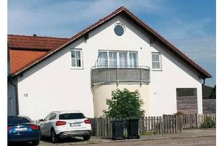 Wohnung kaufen in 85120 Hepberg, Hepberg - Dachgeschosswohnung in Hepberg