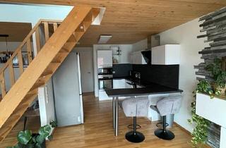 Wohnung kaufen in 78224 Singen, Singen (Hohentwiel) - Helle 2,5 Zimmer Wohnung