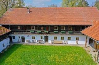 Haus kaufen in 84140 Gangkofen, Gangkofen - Historischer Vierseithof in Niederbayern