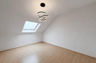 Wohnung kaufen in 63179 Obertshausen, Gemütliche 3-Zimmer-Wohnung mit Einbauküche und Zugang zum Garten