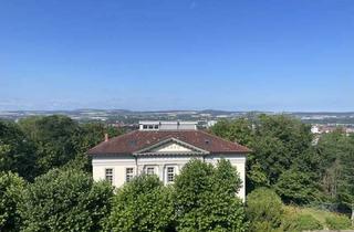 Wohnung kaufen in 37085 Göttingen, 5-Zimmer-ETW mit Panoramablick und herrlicher Loggia in Waldrandnähe des oberen Ostviertels
