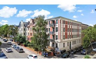 Wohnung kaufen in 06110 Halle, Vermietete 2-Raum-Dachgeschosswohnung mit Balkon in gefragter Lage von Halle!