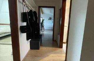 Wohnung kaufen in Ringstrasse 23, 74382 Neckarwestheim, Wohnen & Arbeiten perfekt kombiniert: Helle DG-Wohnung mit separaten Arbeitsraum