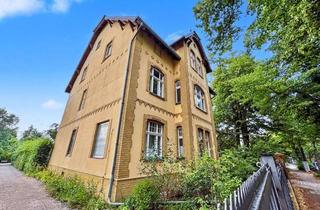 Wohnung kaufen in 13469 Waidmannslust, Repräsentative 5-Zimmer-Altbau-Eigentumswohnung mit Balkon in Berlin-Reinickendorf