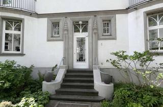 Wohnung kaufen in 50735 Riehl, Zwei exklusive Eigentumswohnungen in denkmalgeschütztem Altbau - Bestlage.