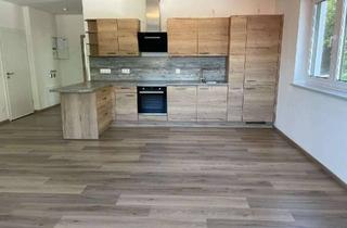 Wohnung kaufen in 93158 Teublitz, Moderne Eigentumswohnung mit großer Dachterrasse in Teublitz