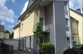 Wohnung kaufen in Reuterstraße 107, 51467 Bergisch Gladbach, Attraktive 2-Zimmer Wohnung mit offener Küche in Bergisch Gladbach 4- Parteienhaus (Privat )