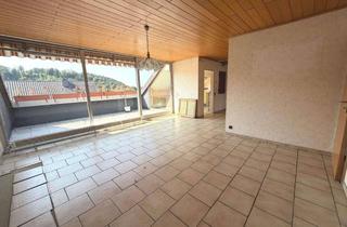 Wohnung kaufen in 66424 Homburg, Wohnen in Homburg - Komfortable Dachgeschosswohnung
