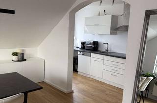 Wohnung mieten in 53721 Siegburg, Helle 2,5-Zimmer-Dachgeschosswohnung mit Klimaanlage im Herzen von Siegburg