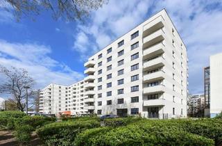 Sozialwohnungen mieten in Wuhlestraße, 12683 Biesdorf, Großzügige zwei Zimmer mit Balkon - keine WBS Vermietung